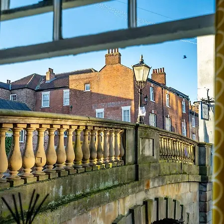 Walmgate Riverside *